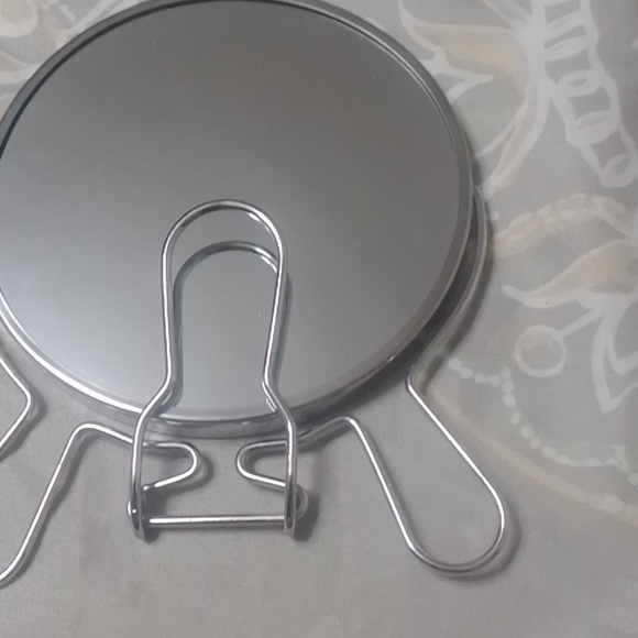 Makeup Mirror, NWOT - Picture 4 of 4